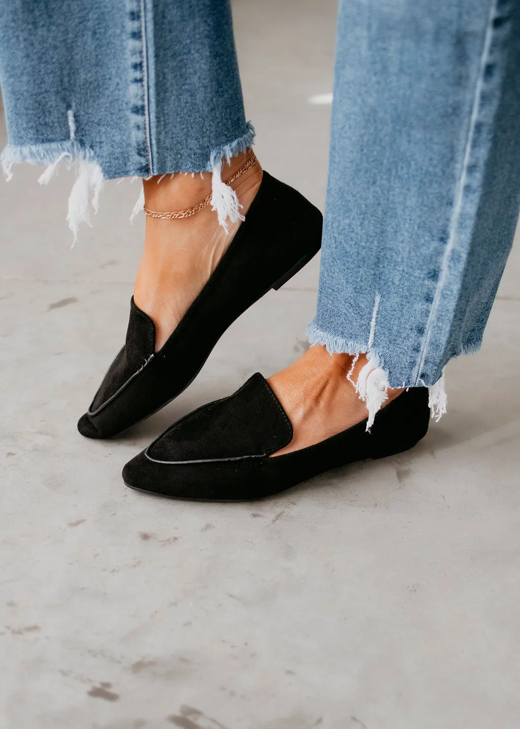 Journey Pointed Toe Ballet Flats