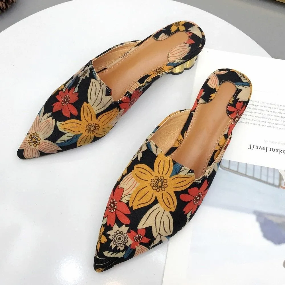 Roman Fashion Pointed-toe Floral Flats